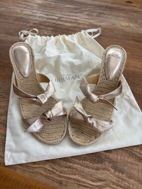 Alexandre Birman Clarita Demi Espadrille Wedge Sandals In Gold Size 37